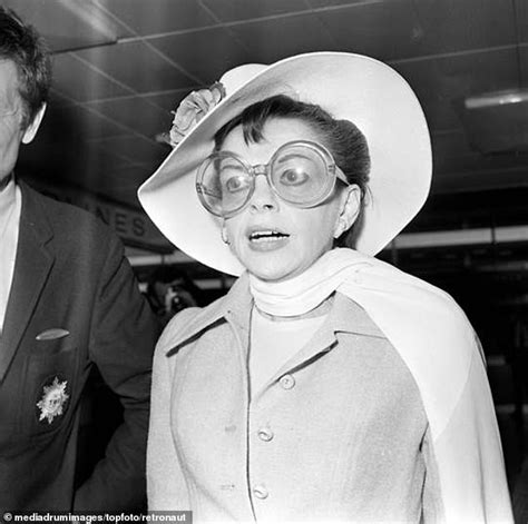 judy garland morreu de que.